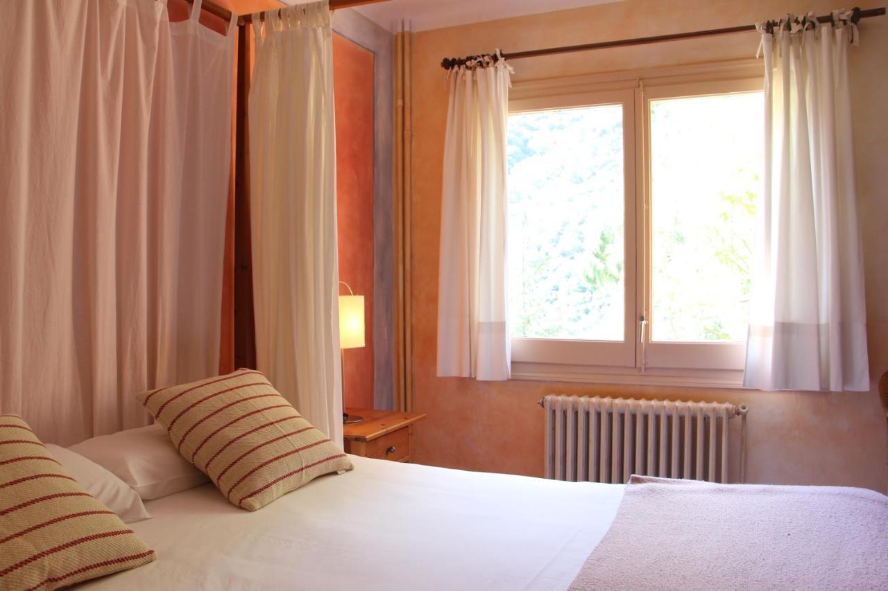 Hostal L'Ou De Reig Montseny Eksteriør bilde