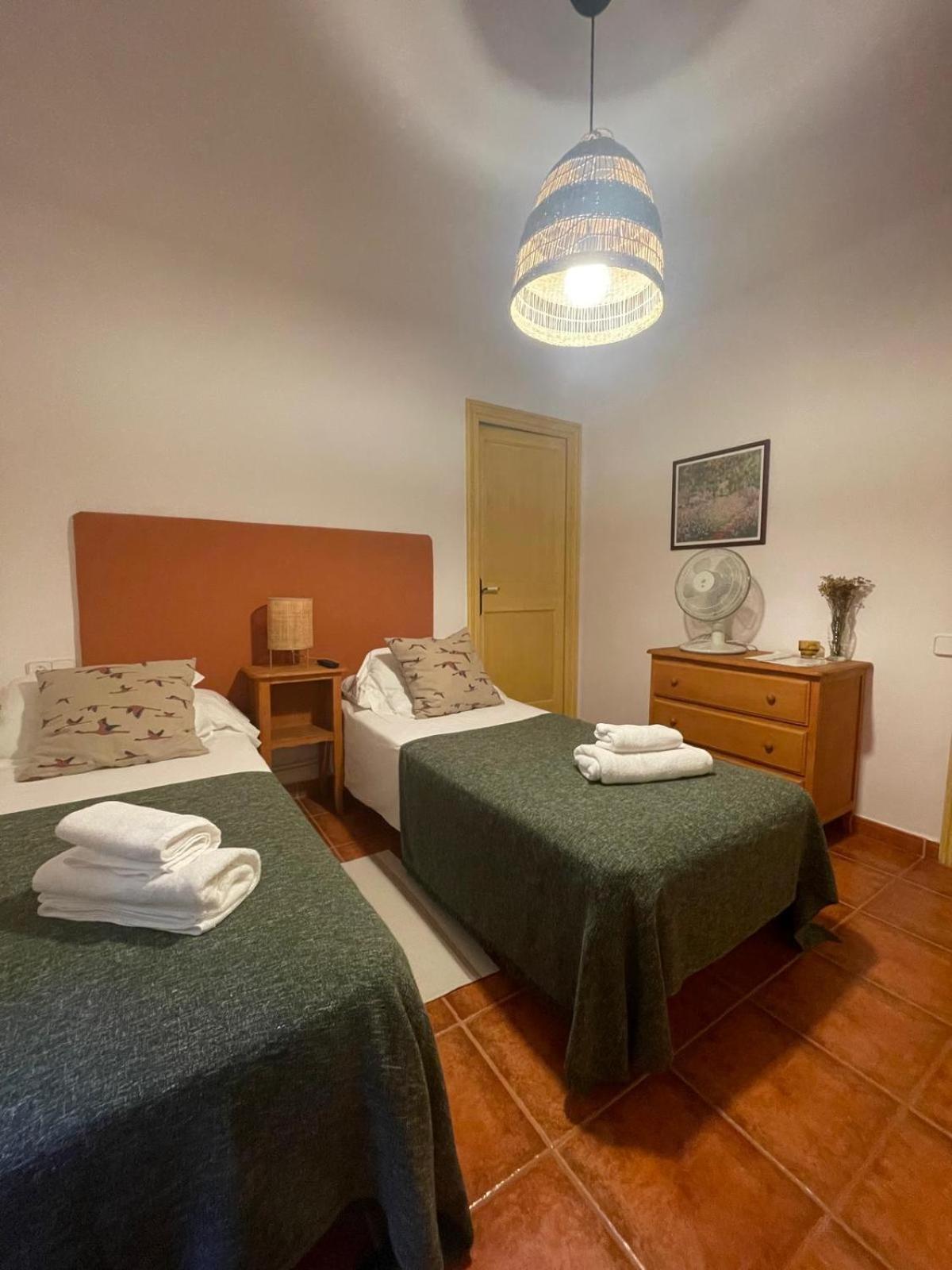 Hostal L'Ou De Reig Montseny Eksteriør bilde