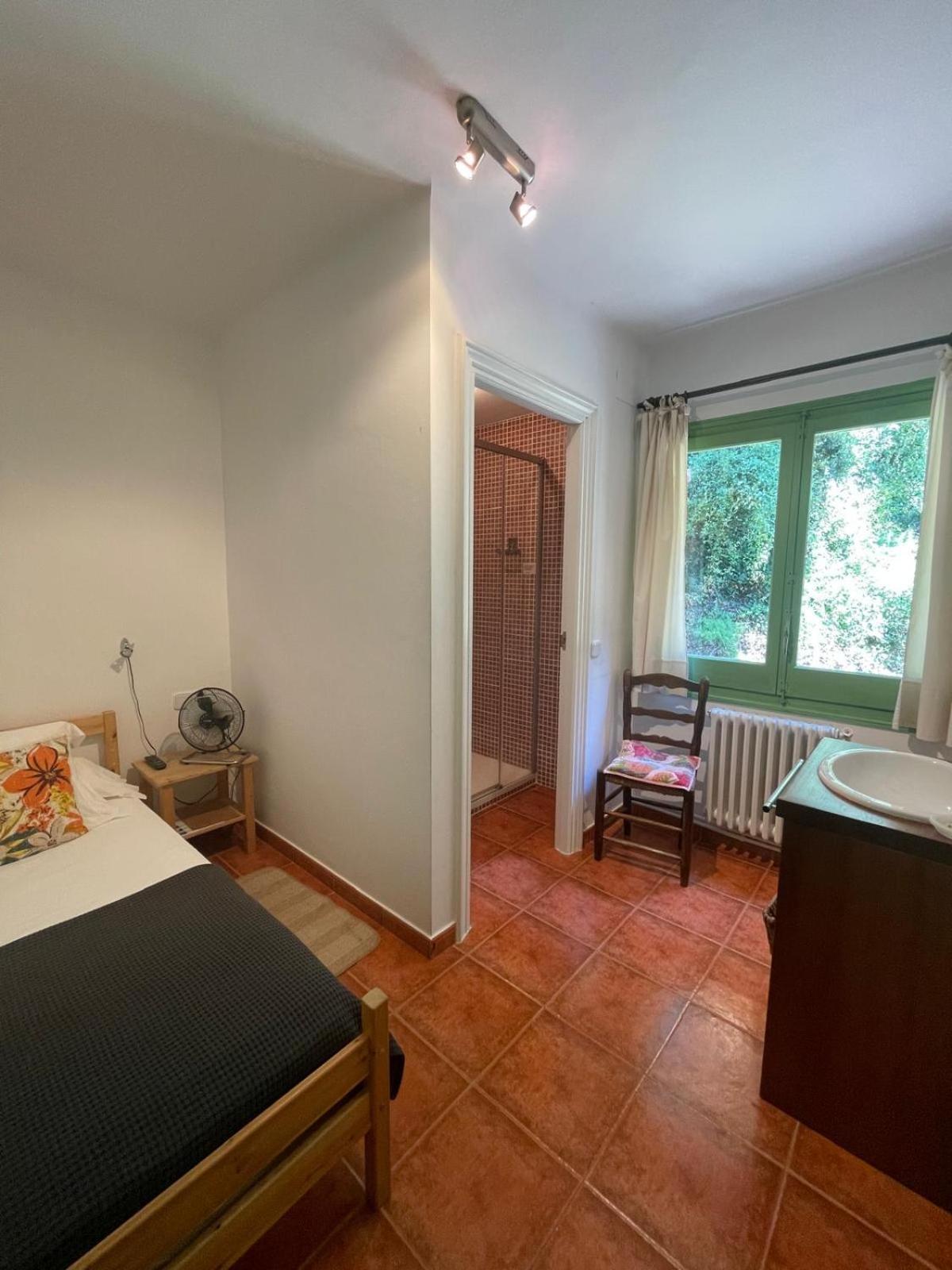 Hostal L'Ou De Reig Montseny Eksteriør bilde