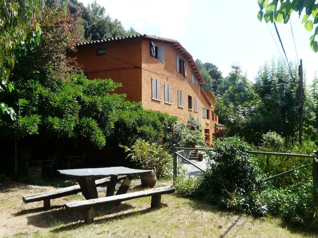 Hostal L'Ou De Reig Montseny Eksteriør bilde