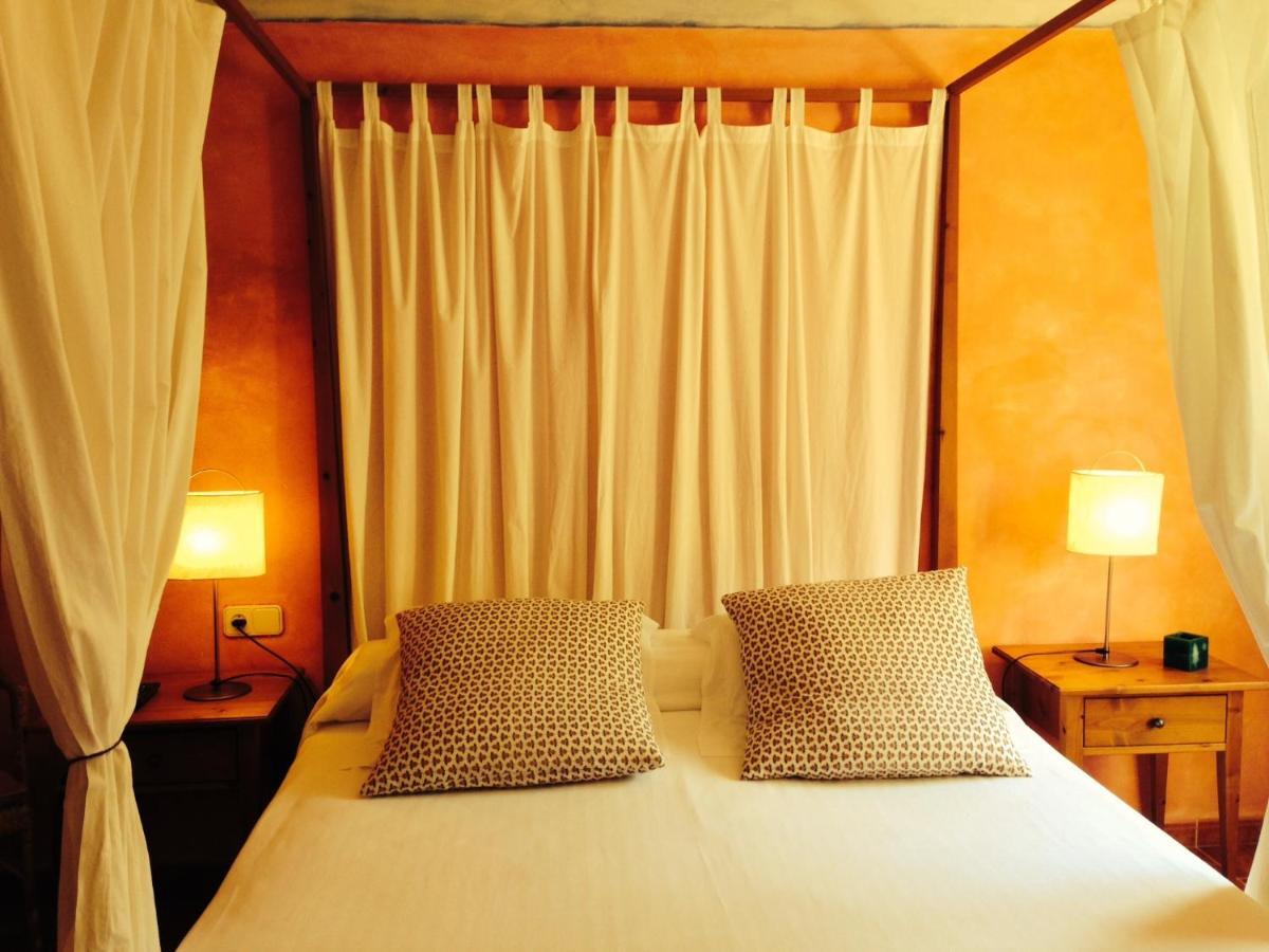 Hostal L'Ou De Reig Montseny Eksteriør bilde